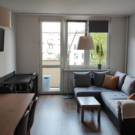 Lenki Apartamenty Metro Brodno Warszawa Zewnętrze zdjęcie
